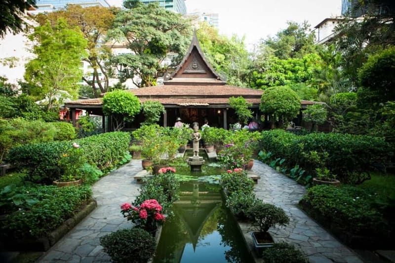 Kiến trúc nhà gỗ Thái Lan Kiến trúc nhà gỗ Thái Lan