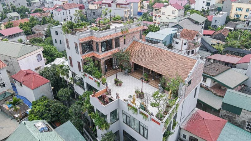 Nhà gỗ trên sân thượng