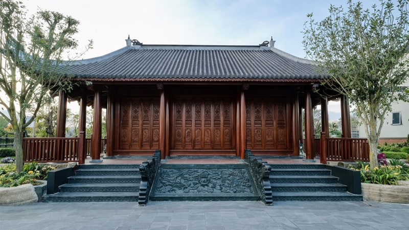Nhà sàn gỗ nghiến Nhà sàn gỗ nghiến