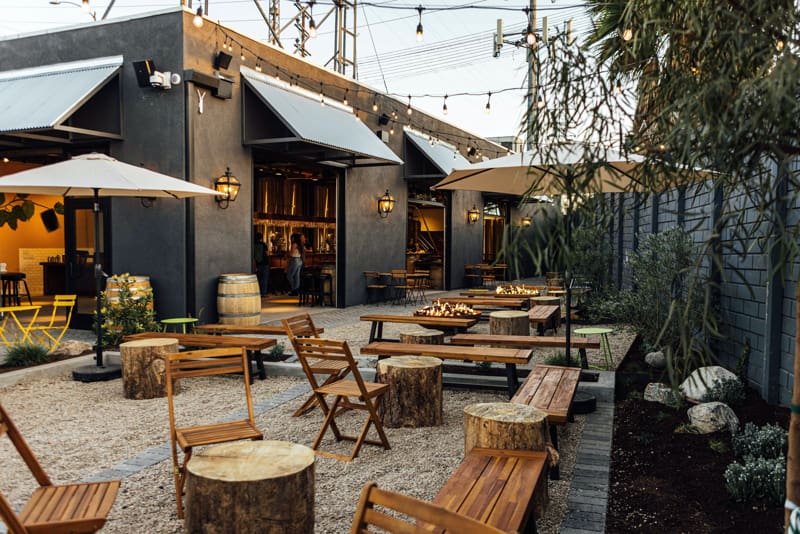 Xây dựng cà phê nhà gỗ Xây dựng cà phê nhà gỗ