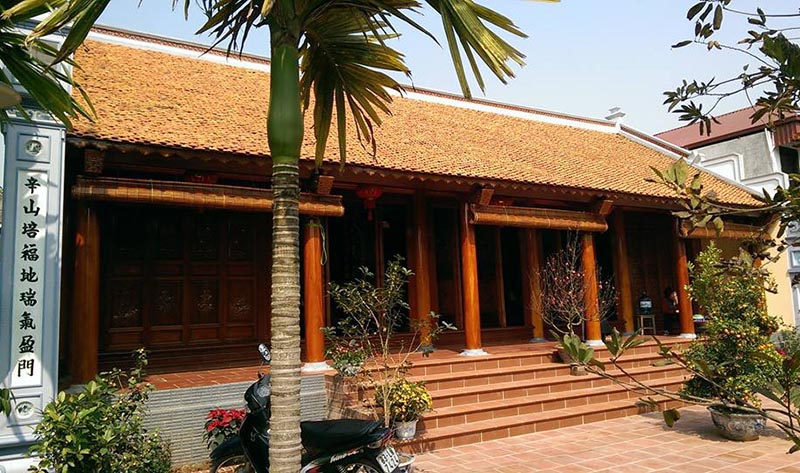 Nhà gỗ 3 gian hai chái đẹp